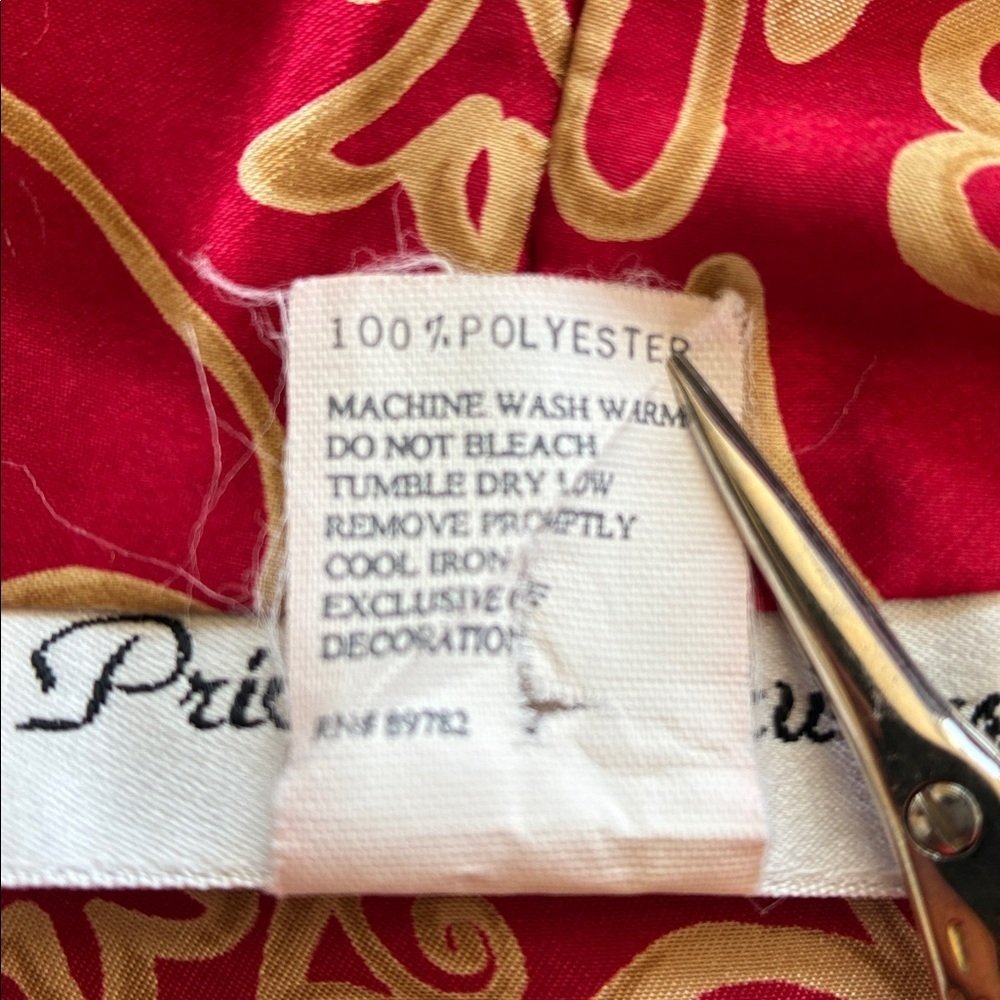 Natori Private Luxuries Robe Women L, Red/Gold Satin Robe Belt, Gold Piping. EUC - Picture 12 of 15
